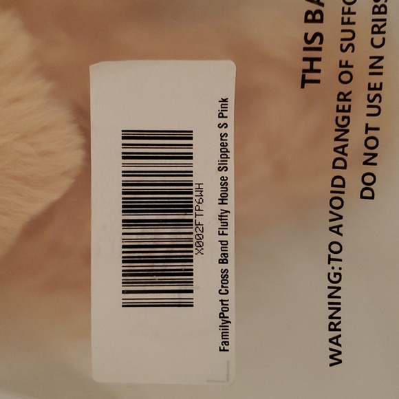 🤩New family pro fur fluffy slippers size small fits 7, 7.5, 8 - Picture 10 of 12